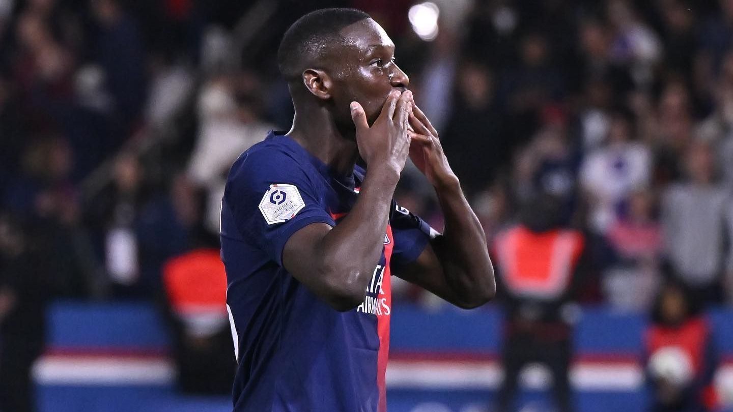 Juventus reforça ataque com a contratação de Kolo Muani