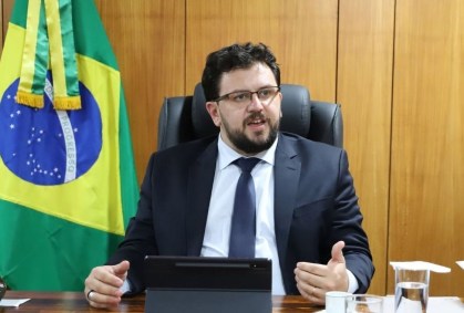 O Grande Debate: Denúncias contra ex-assessor vão atingir Lula até as eleições? Assista