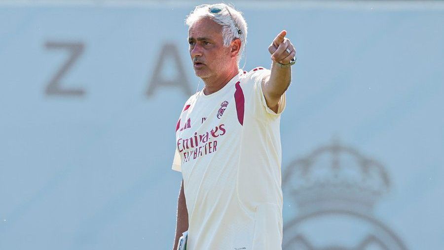 José Mourinho, técnico do Real Madrid • Divulgação/Real Madrid