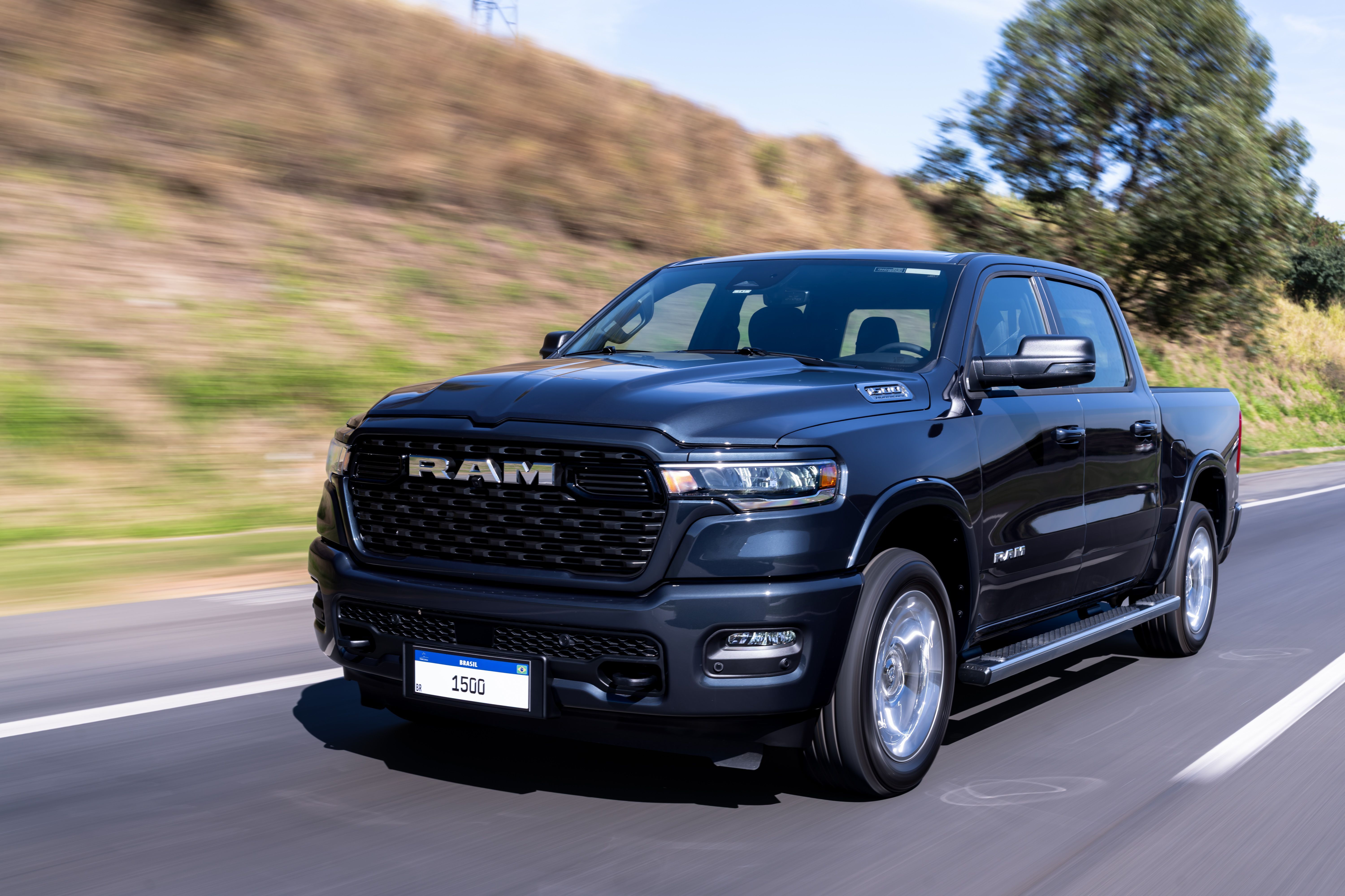 Recall da Jeep e RAM convoca 7,2 mil carros por risco de incêndio e cinto • Pedro Bicudo/Ram Divulgação