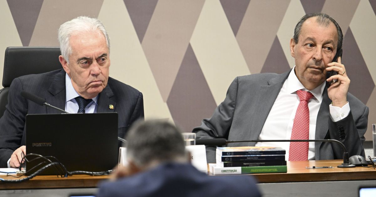 Reunião entre Fecomercio-SP e senador Omar Aziz discutindo escala 6x1