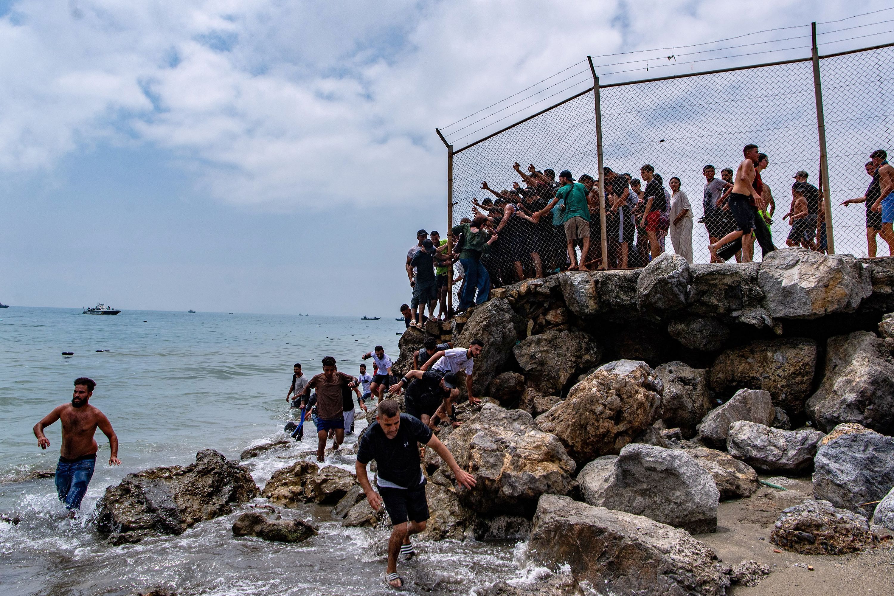 Primeiro-ministro espanhol criticou resposta da União Europeia à migração em Ceuta
