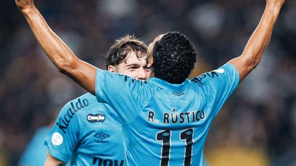 Rony marcou o gol da classificação do Santos sobre o Remo • @SantosFC
