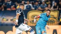 Imagem vinculada ao feed original: Autor de gol do Santos, Rony surpreende com novo nome no uniforme