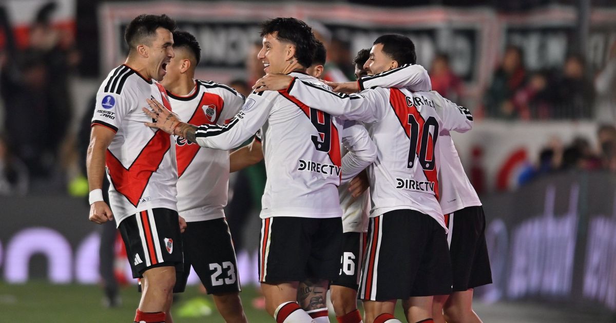 Flamengo: Torcida zoa Almada após queda do River na Sula