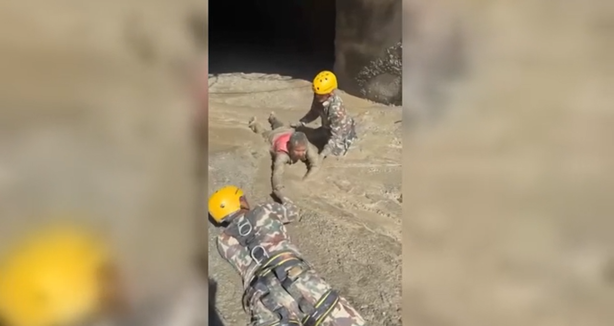 Enchentes no Nepal: Formação de segundo lago alerta autoridades