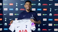 Savinho é anunciado como reforço do Tottenham