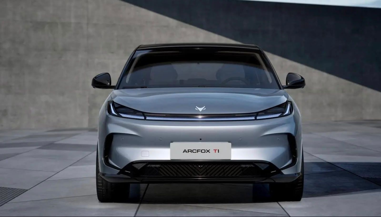 Arcfox T1 será a porta de entrada da marca • Divulgação