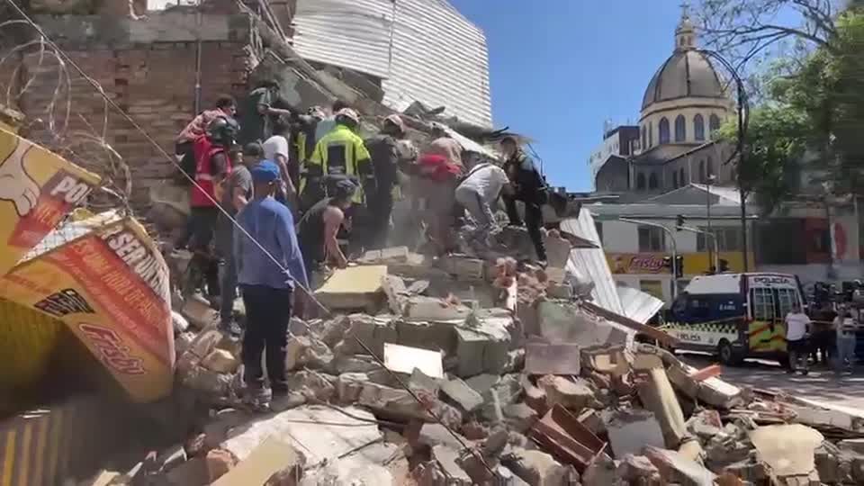 “A cena era de guerra”, diz brasileiro que viveu terremoto na Colômbia