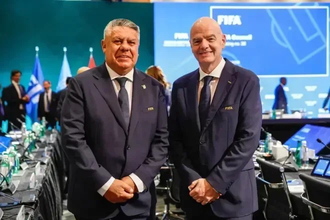 Presidente da Federação Norueguesa pede renúncia de Infantino da Fifa