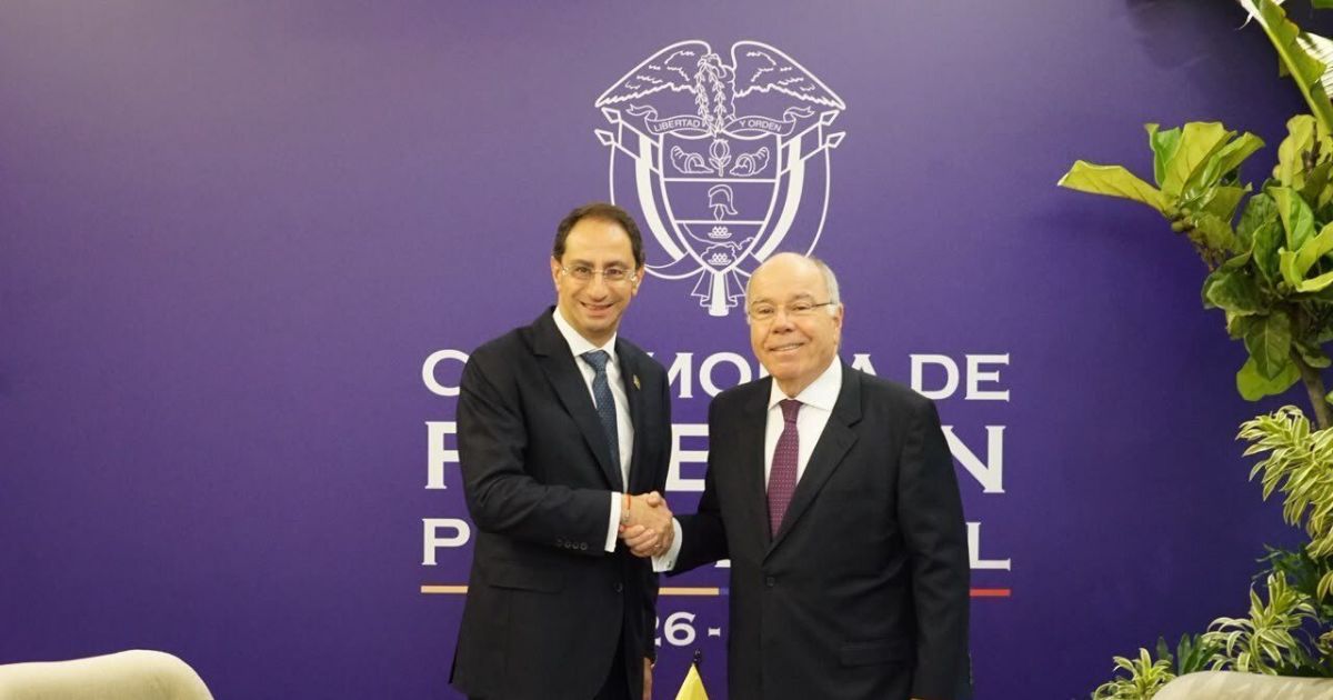 Vice colombiano se reúne com Mauro Vieira na posse de De La Espriella