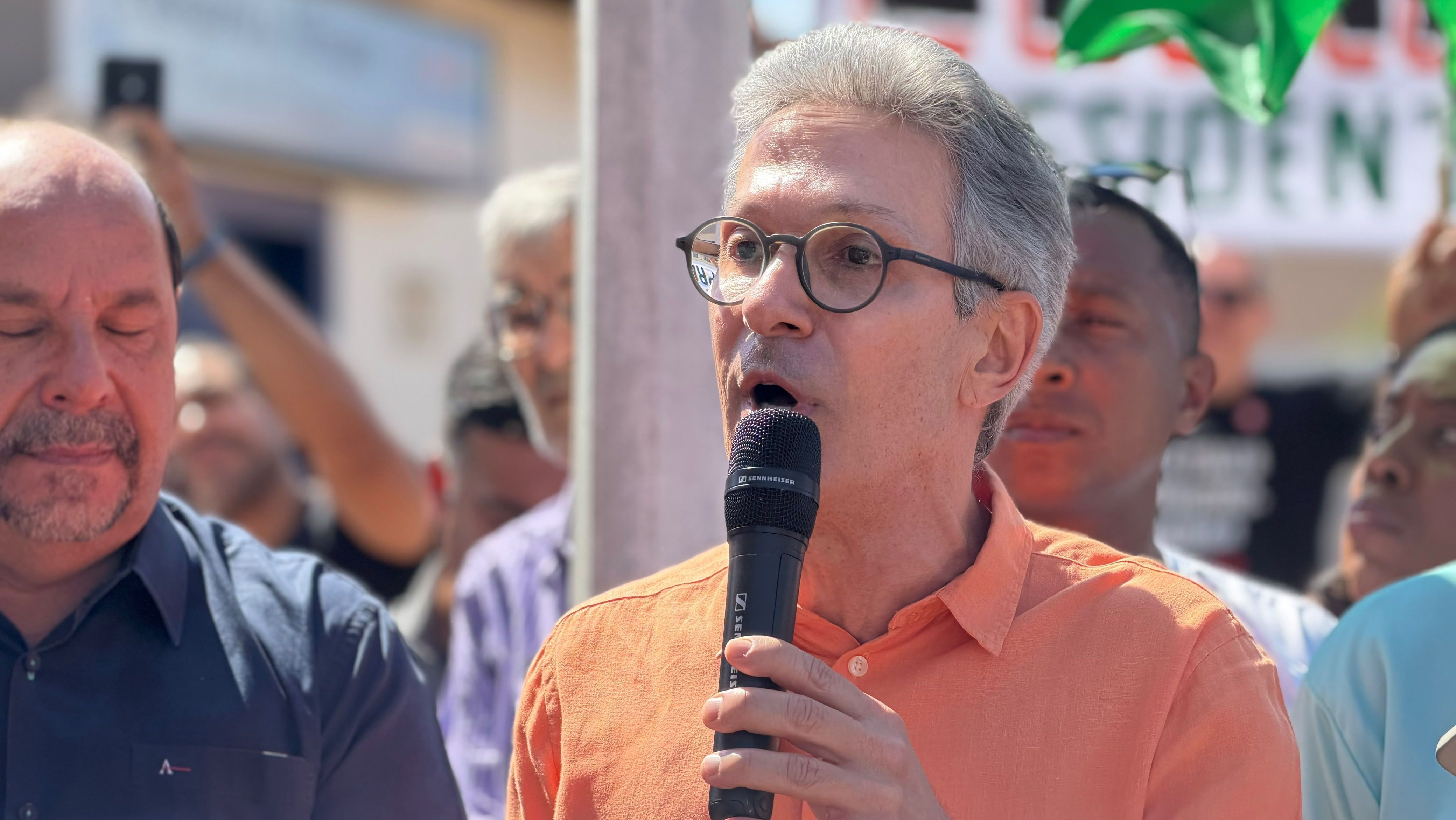 Romeu Zema em Minas Gerais, durante ato inaugural de campanha