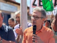 Zema critica Dino e cobra "decisão dura" de Fachin em crise no STF