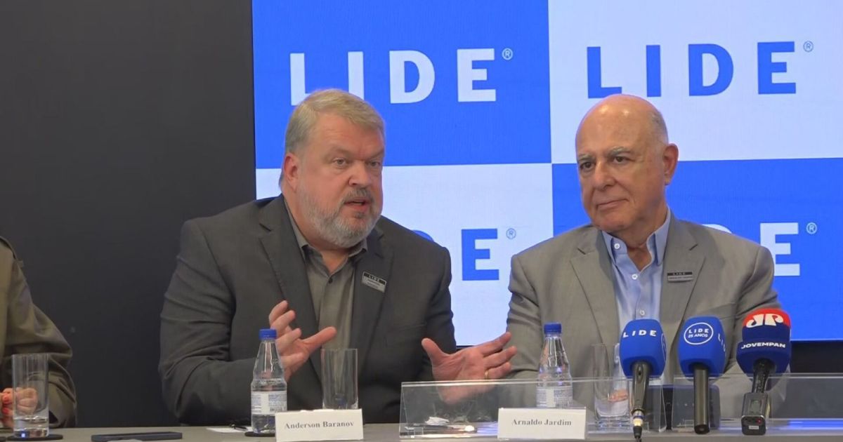 Baranov: É preciso separar metais para agregar valor e para exportação