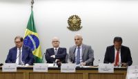 Moraes quer julgar casos de facções criminosas em varas regionais