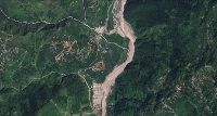 Autoridades do Nepal alertam para alta da vazão do rio em área de enchentes