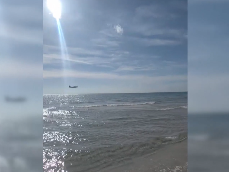aviao-praia-florida.jpeg
