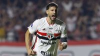 Calleri projeta reencontro com o Boca Juniors: "Jogo especial"