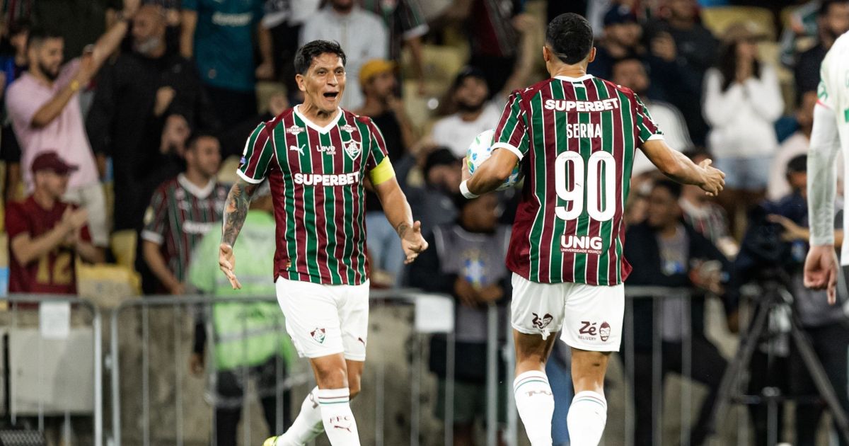 Decisivo em virada do Fluminense, Cano exalta torcida: “Nosso âmimo”