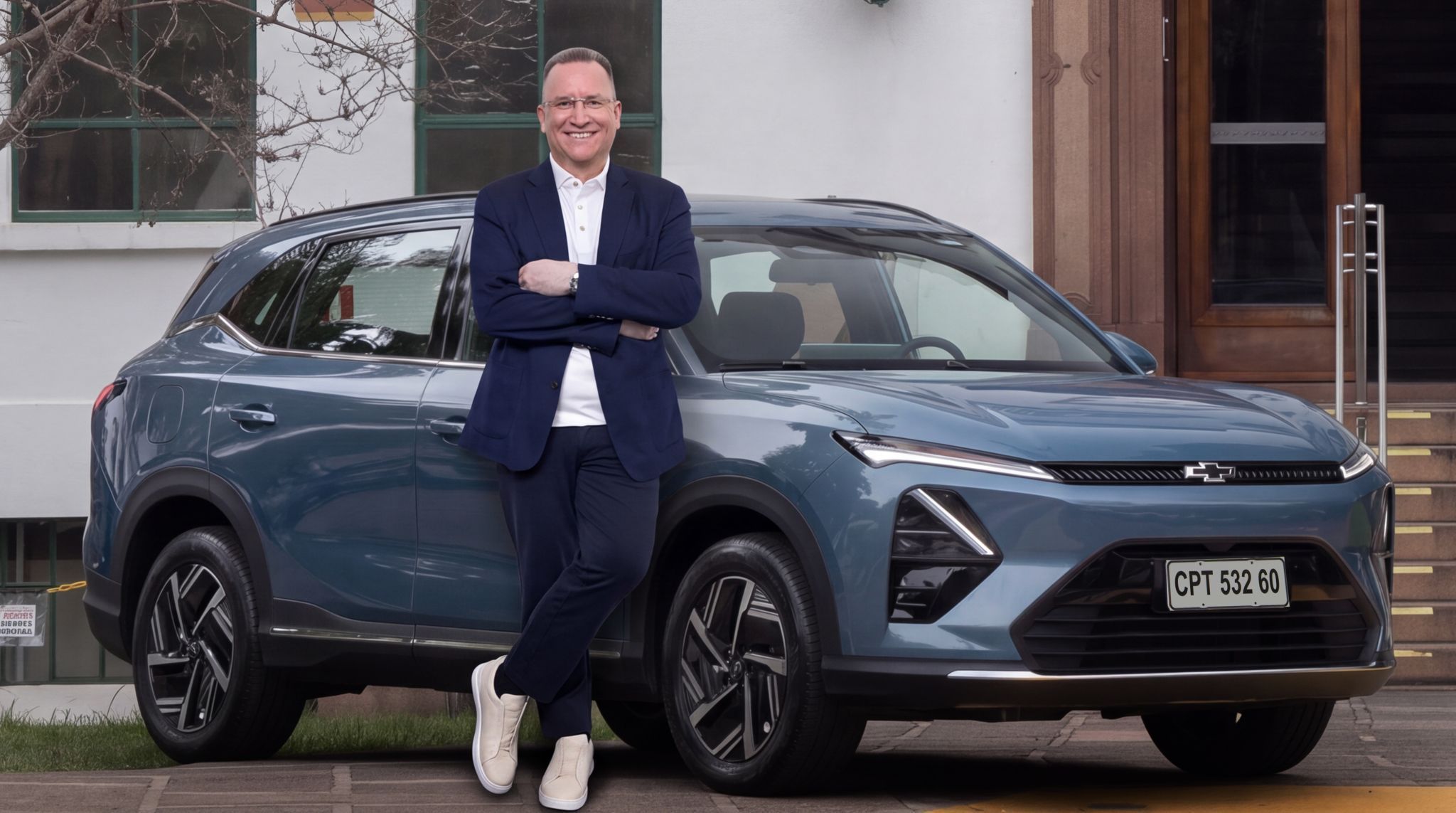 Presidente da GM. thomas Owsianski, anuncia chegada da versão hibrida do SUV