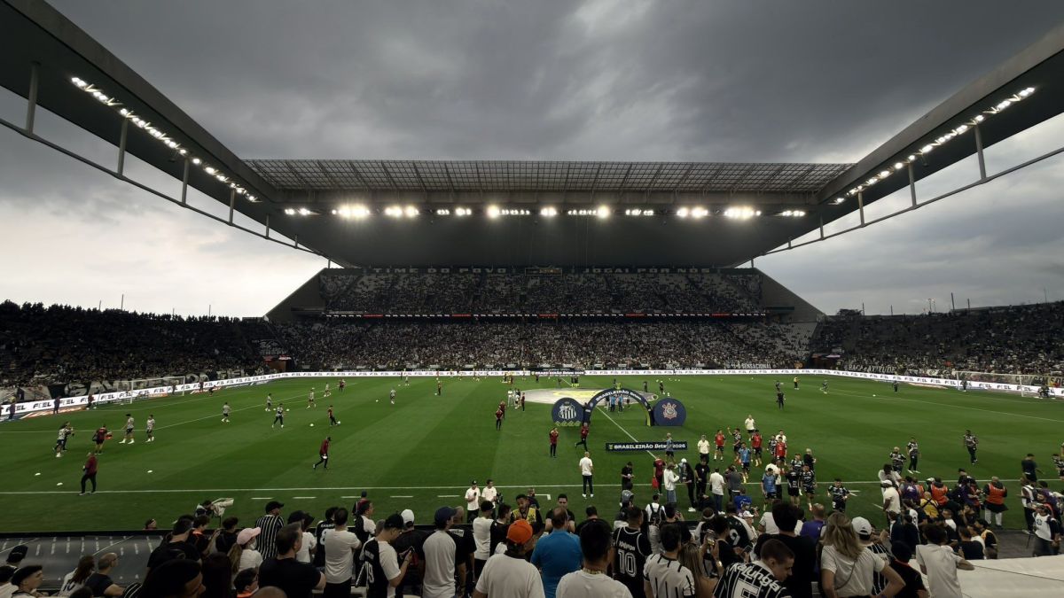 Corinthians x Fluminense: escalações e onde assistir ao jogo do Brasileirão