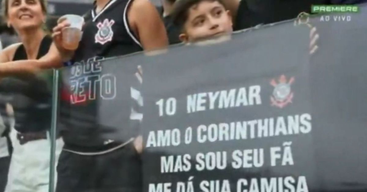 Corinthians repudia xingamentos contra criança que recebeu camisa de Neymar