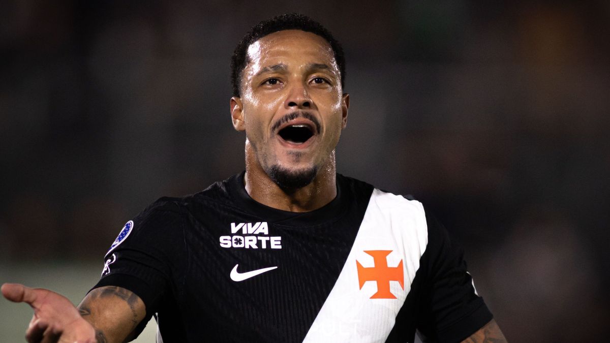 Vasco aguarda Justiça para fechar reforços em semana decisiva da janela