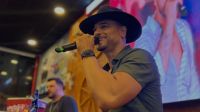 Quem é Eduardo, cantor sertanejo que descobriu leucemia aos 38 anos
