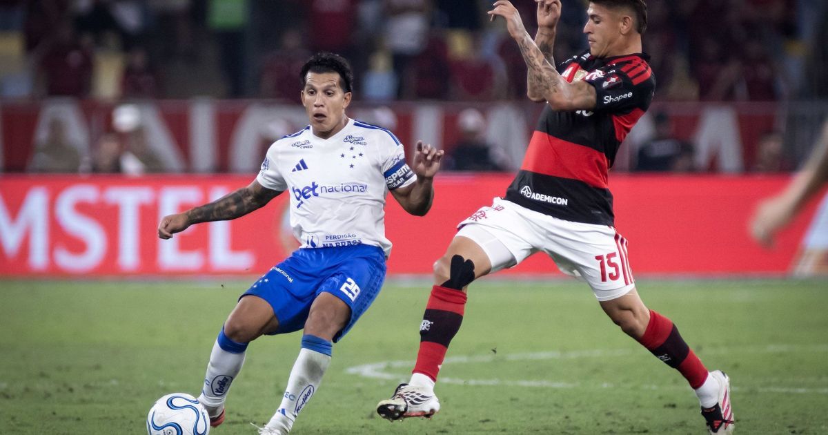 Pedrinho reconhece superioridade do Flamengo e projeta reta final do Cruzeiro