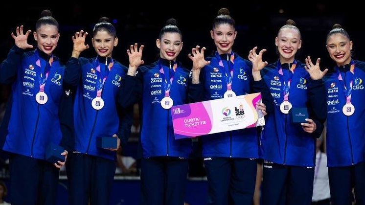 Brasil é bronze no Mundial de ginástica rítmica e garante vaga olímpica
