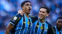 Grêmio vira sobre o São Paulo e empurra o Inter para o Z4 do Brasileiro