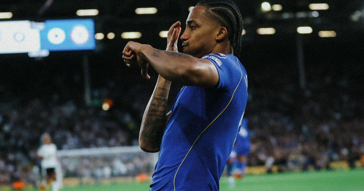 Chelsea vence Fulham pela Premier League, e João Pedro brilha como camisa 9