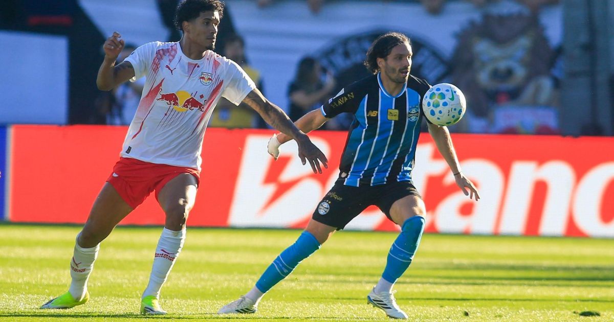 Com gol no fim, Red Bull Bragantino vence Grêmio pelo Campeonato Brasileiro