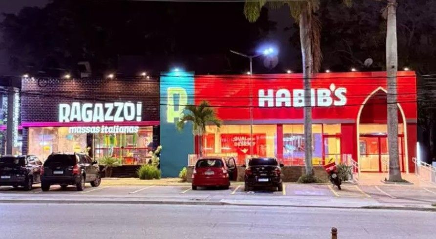 Loja do Habib's e Ragazzo