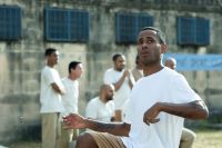 "Tremembé": Ícaro Silva aparece como Robinho em imagens da nova temporada