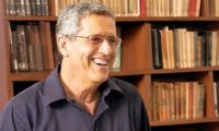 Brasileiro vivo dá nome a prêmio de humor internacional