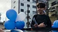'Carreata da vitória': entenda como a história de um menino de 8 anos comoveu familiares e amigos que desfilaram em carros para comemorar sua cura do câncer