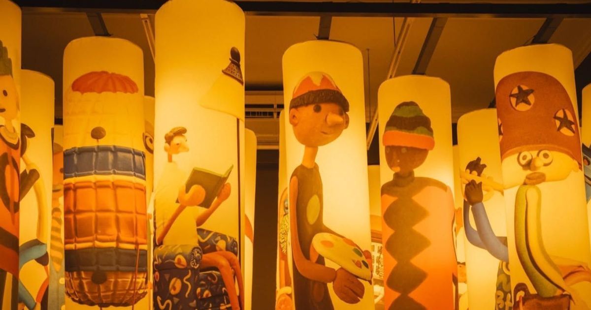 Exposição imersiva em BH mergulha na obra do autor Marcelo Xavier