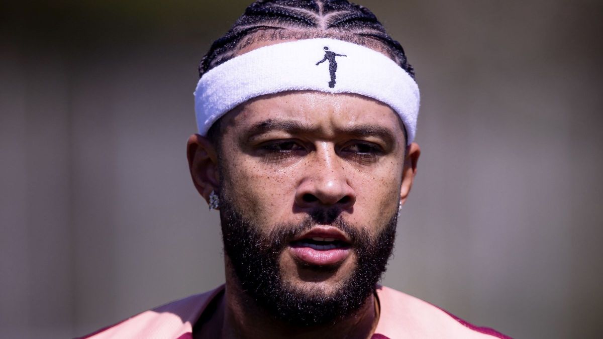 Memphis titular? Veja a provável escalação do Corinthians contra o Rosario