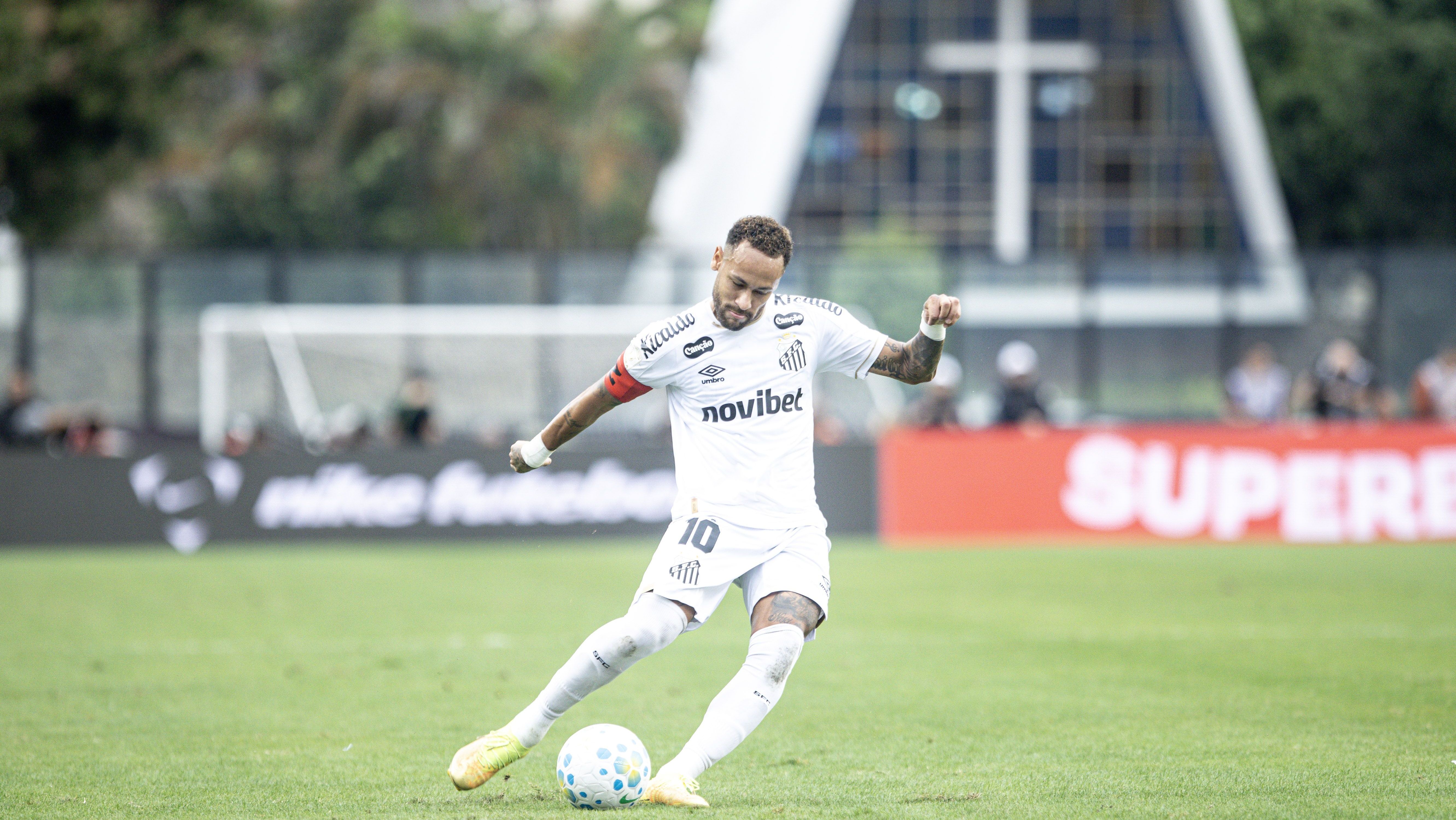 Neymar é o primeiro jogador afetado por nova regra do Brasileirão; entenda