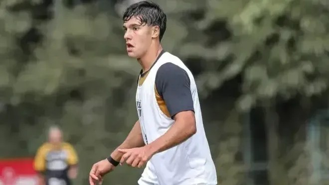 Nicolas volta a treinar no São Paulo após acidente em que matou um idoso