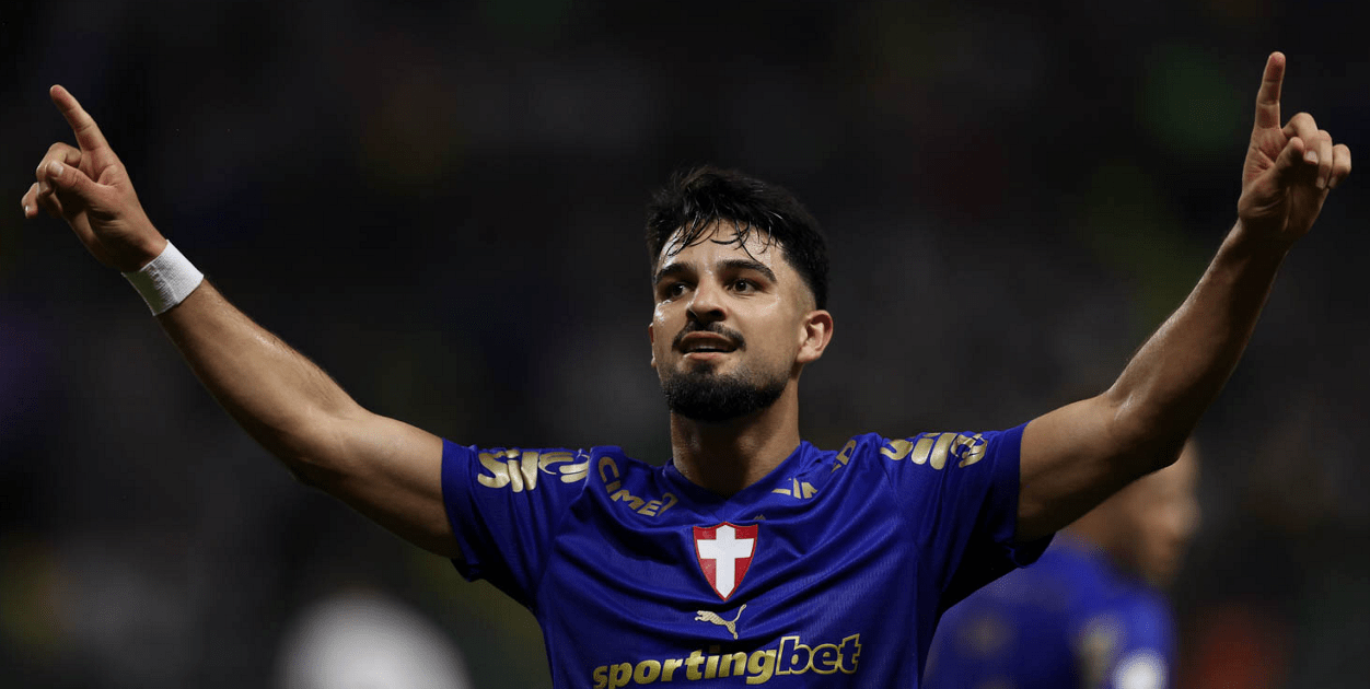 Palmeiras goleia Santos e encaminha vaga na semifinal da Copa do Brasil