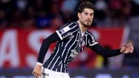 Com transfer ban e sem Memphis, Pedro Raul ganha espaço no Corinthians