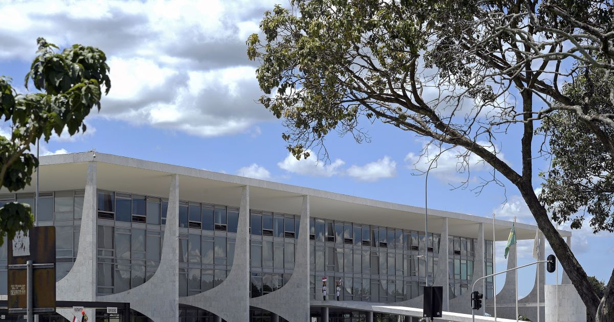 Análise: Desgaste com “vizinhos” ameaça área de influência do Brasil