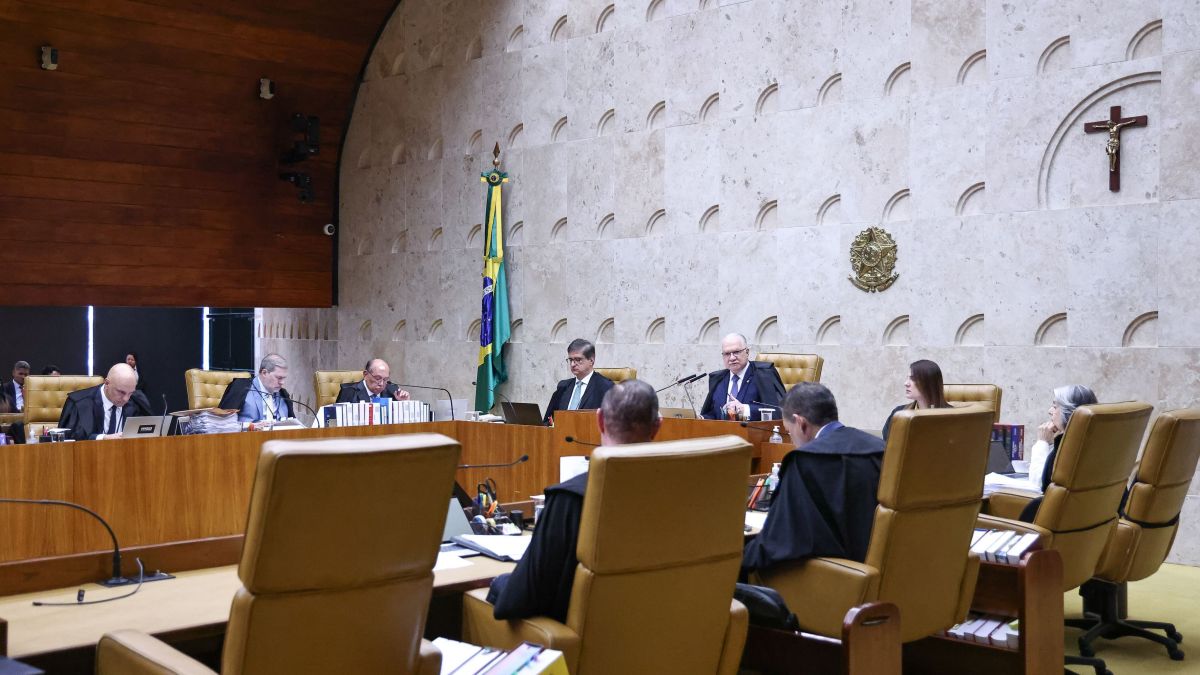 Plenario Do Supremo Esta Rachado Diz Especialista A Cnn