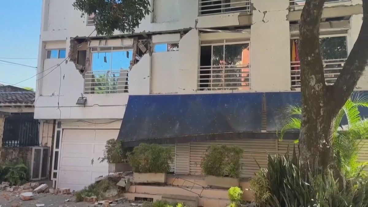 Terremoto de 7,4 causou danos em seis aeroportos na Colômbia