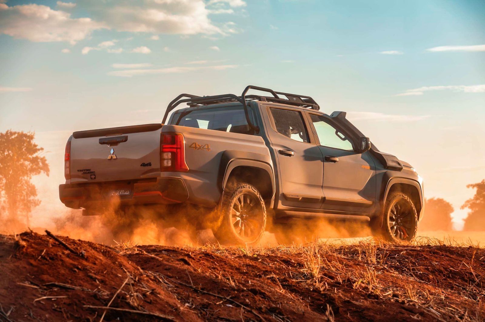 Nova Mitsubishi Triton Sertões • Divulgação
