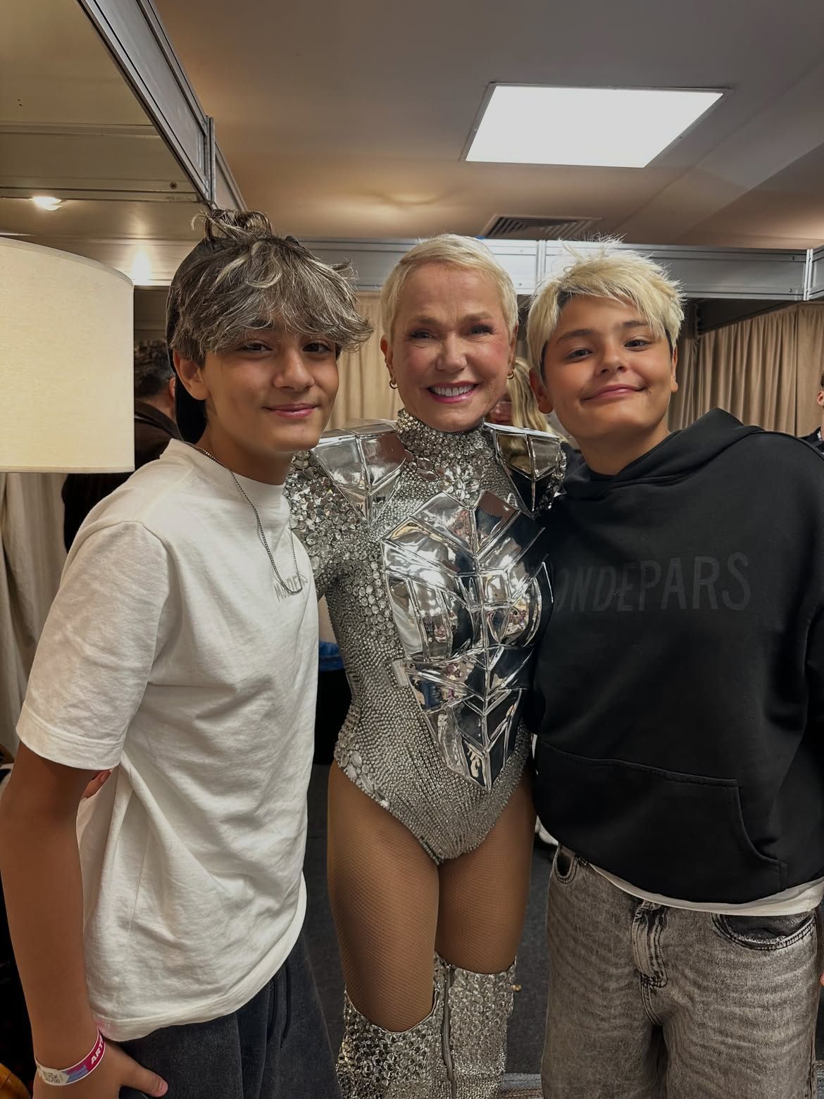 Xuxa Meneghel e os filhos mais novos de Luciano Szafir • Reprodução/Instagram