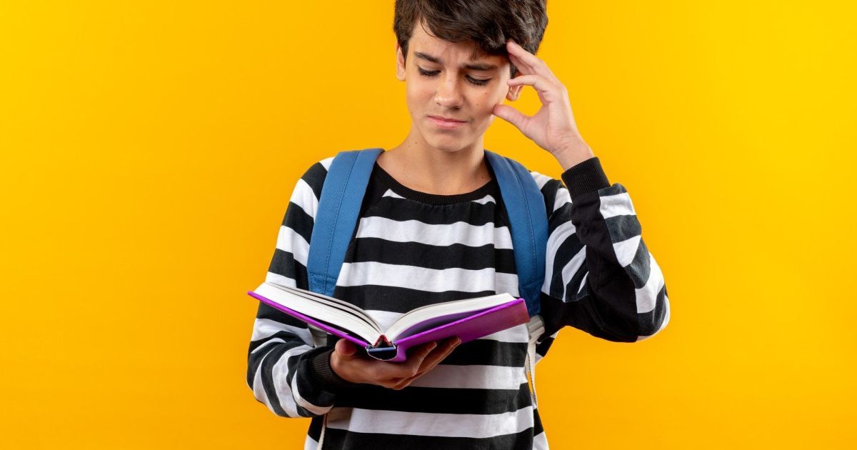 Por que os alunos deixam de ler — e como a escola pode formar leitores