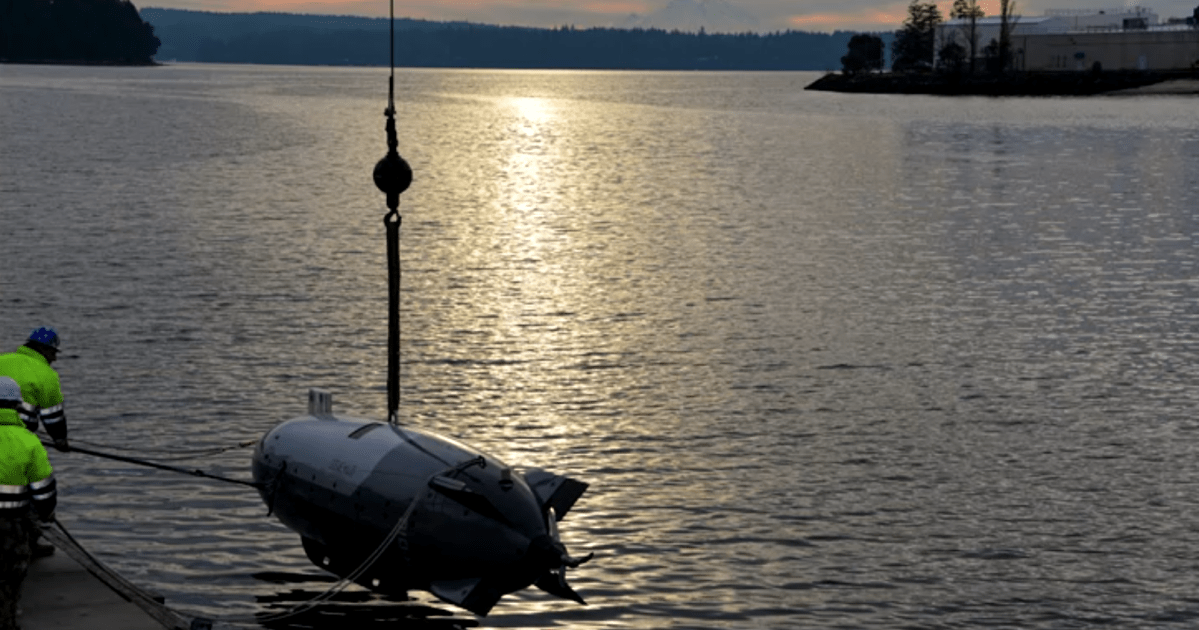Irã pode fazer engenharia reversa de drone submarino capturado dos EUA